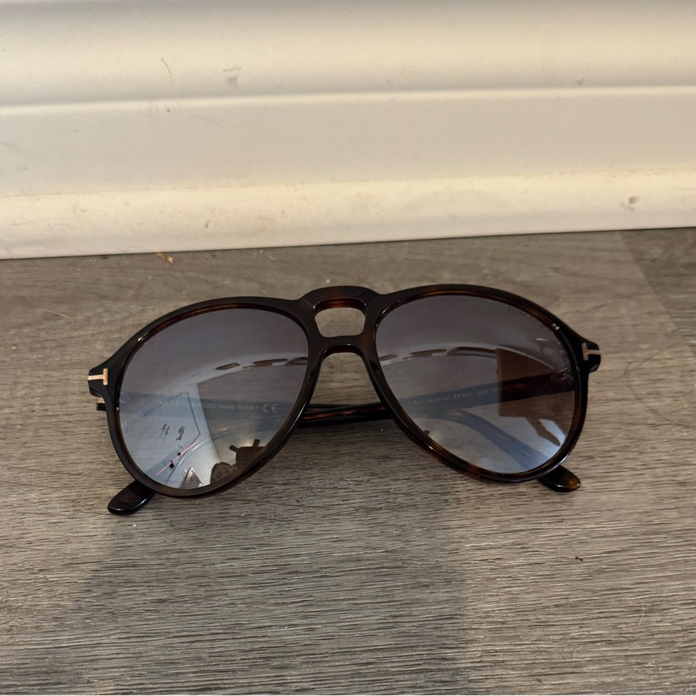 Tom Ford Tortoise Shell Sunglasses - image 4